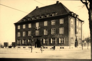 Postamt Dinslaken im Jahr 1929